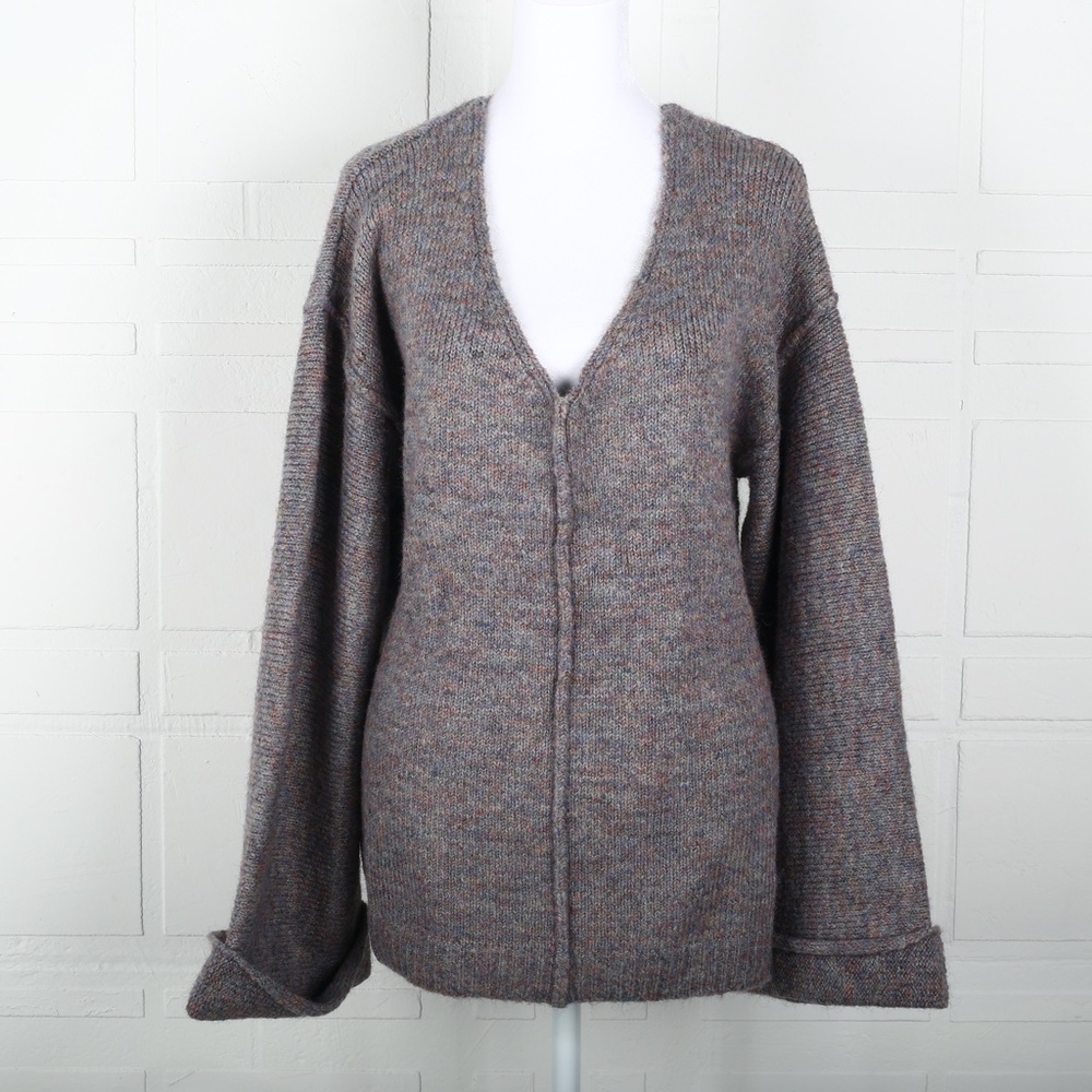 Promesa Loosely Translated Oversized VNeck Sweater - Picture 2 of 9